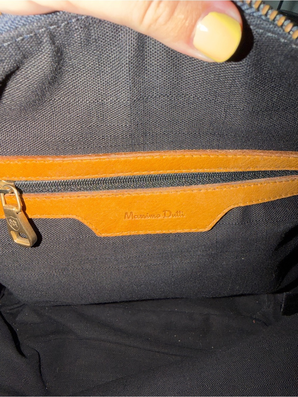 Massimo dutti leather bag - Picture 8 of 13